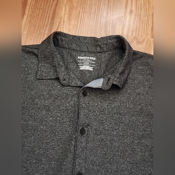 Kenneth Cole NY button-up short sleeve‎ shirt lg - Picture 1 of 7